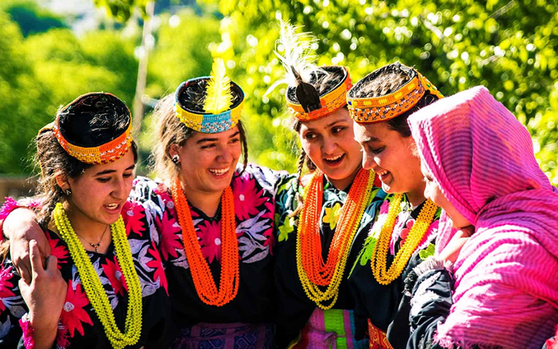Kalash-People-in